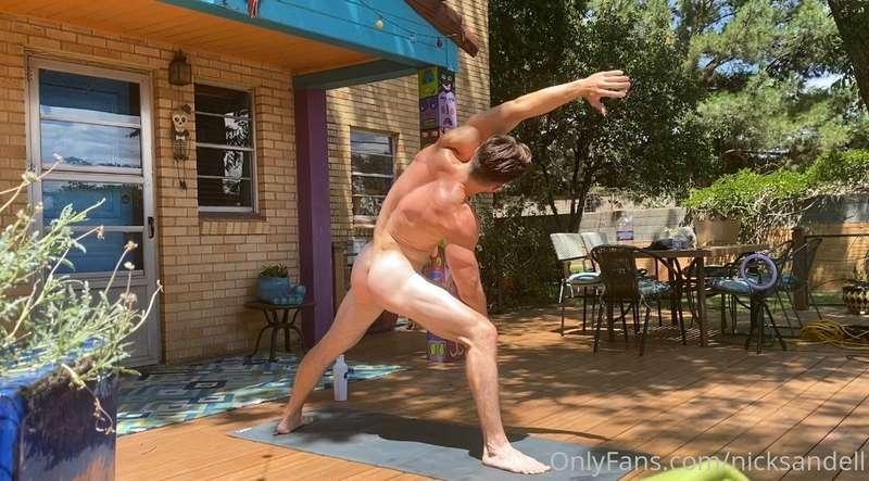 Stretch those arms, reach for the sky... #AlmostTime #Yoga4 ..