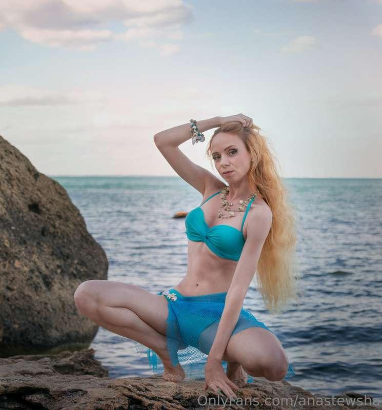 Do you like blue? Then put 💙