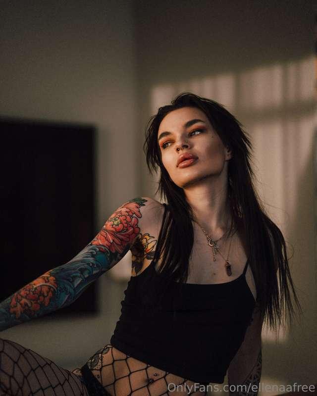 ellenaafree image #2