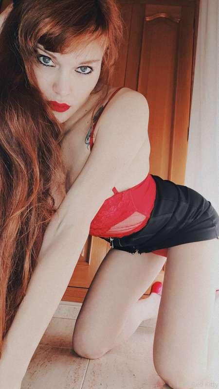 iamredkitty image #2