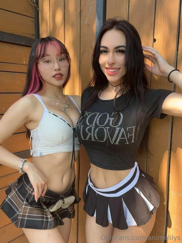 your fav goth e-girls 😈💋