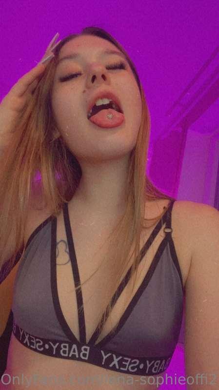 Good Night 👅😊