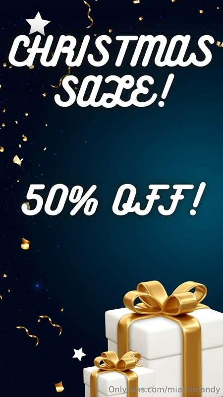Make sure to check your messages later!! 🎁🎅