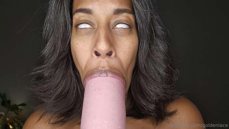Wanna see me sucking it? hurry along and get the latest vide..