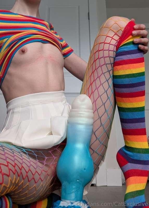 catexclusive image #0