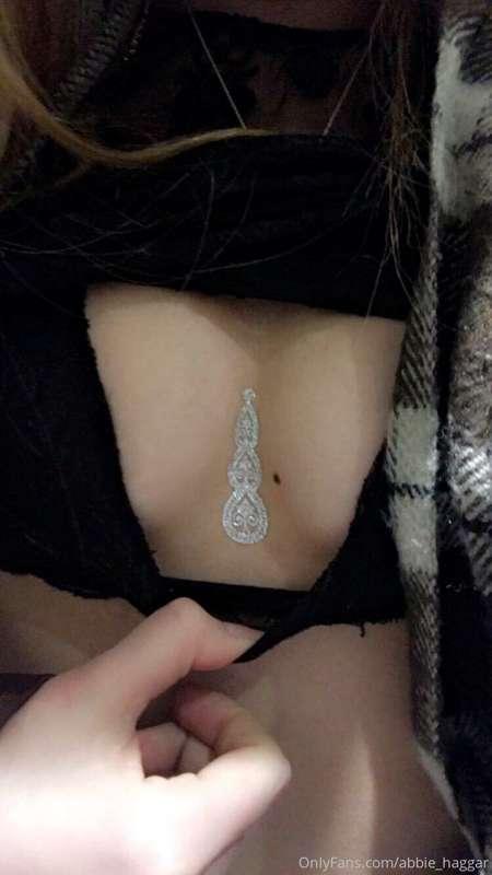 Making content for request! Message me now hehe