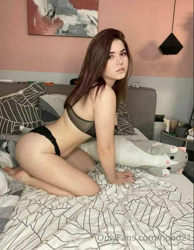 @lisaaa_bubble To be obedient is my kink😈 Cutie girl is wait..