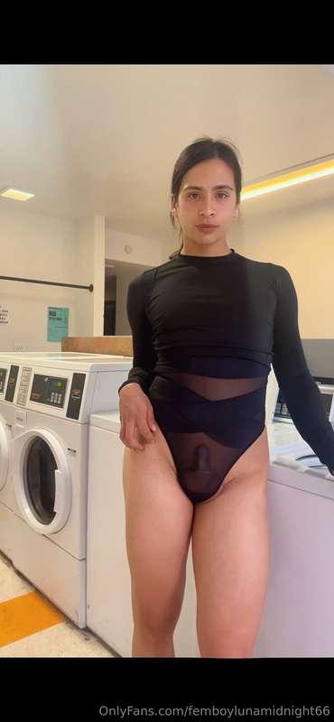 femboyfatpeach image #1