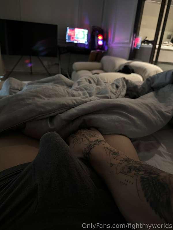 Zzz My bro slp