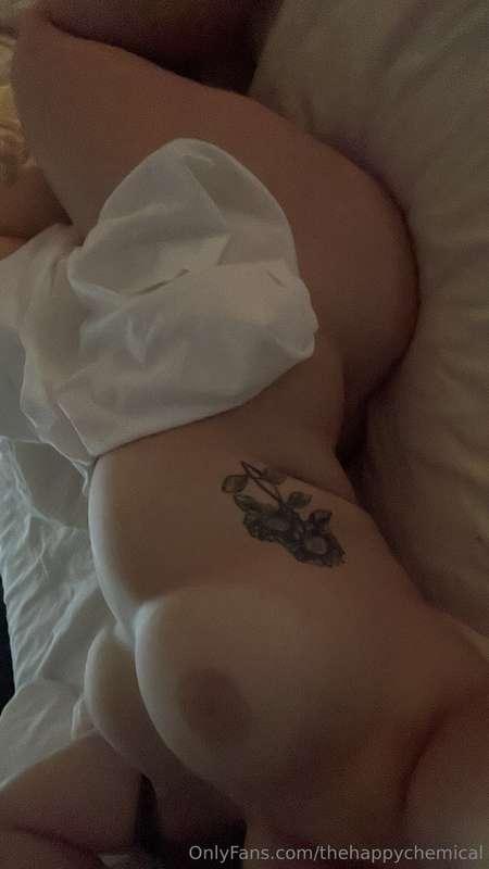 thehappychemical image #0