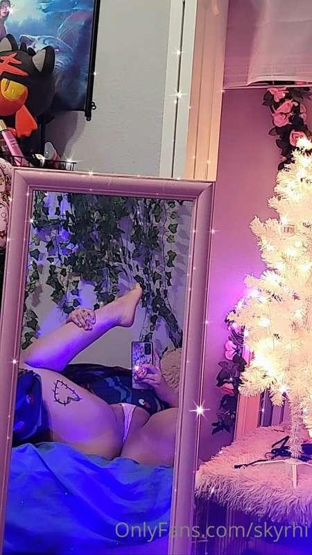 What do you think of this, bby? 🥺💋