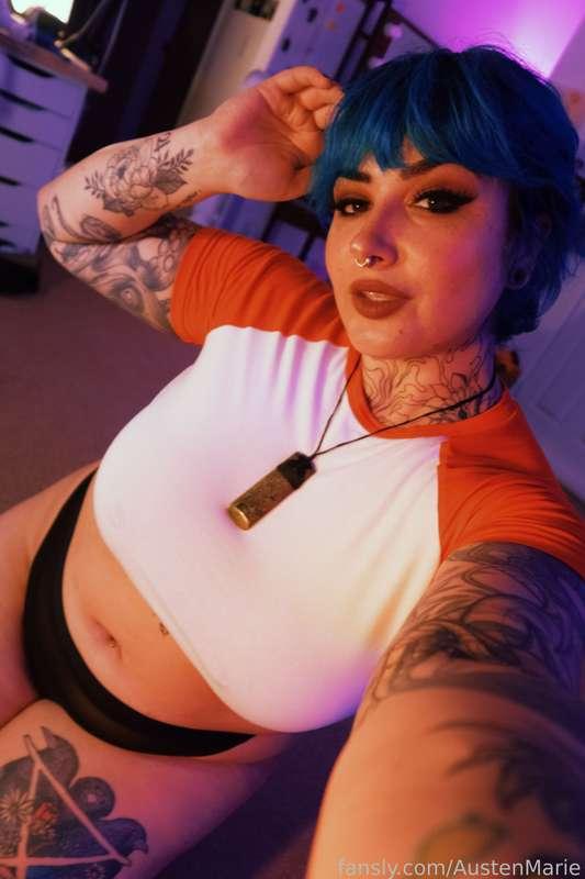 DM