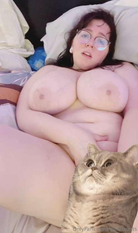Just that censored screen grab of the video I just posted! S..