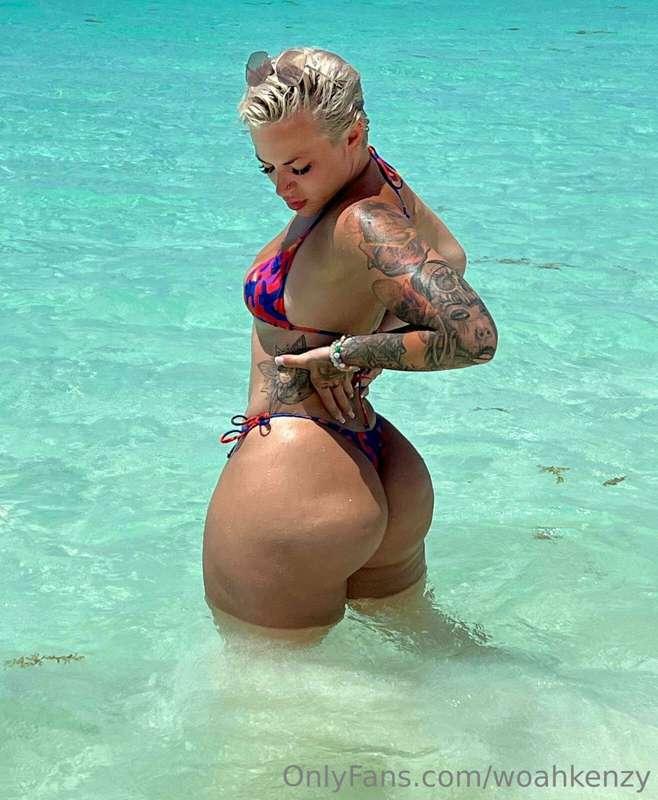 kiss my ass 💋