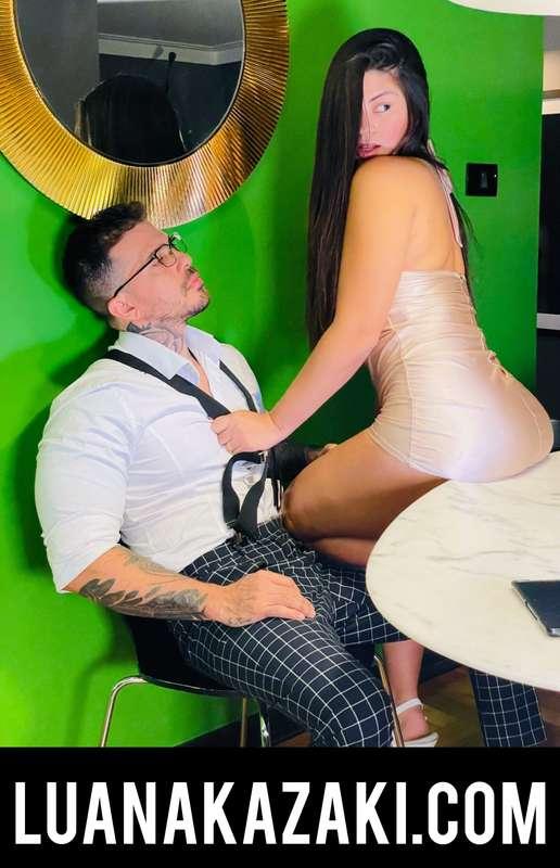 Uma mulher que é poderosa não fala que é poderosa. Ela simpl..