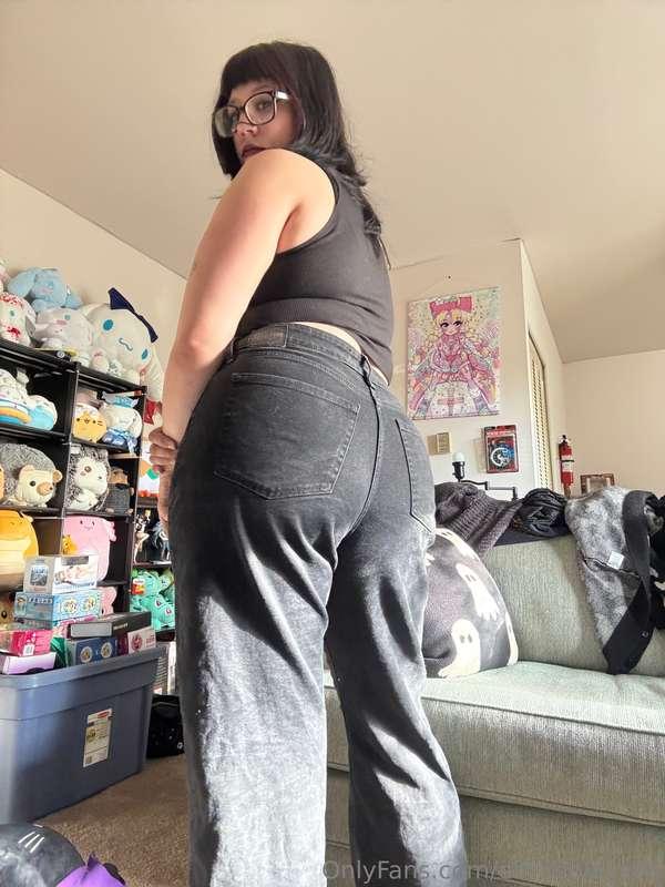 Do I look good today 🥵