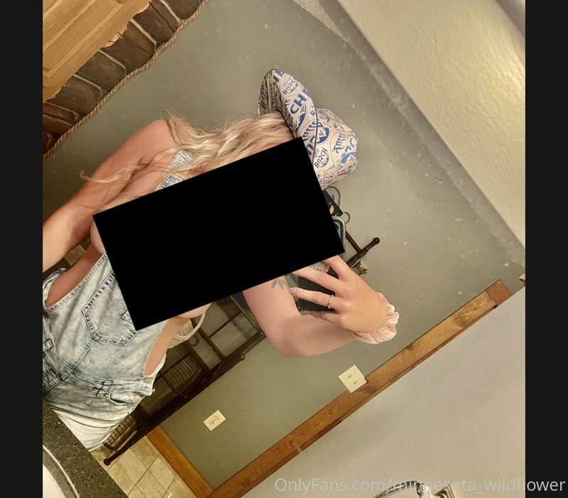 ❤️🤍💙❤️🤍💙
Well I didn’t have my phone much this weekend but I..
