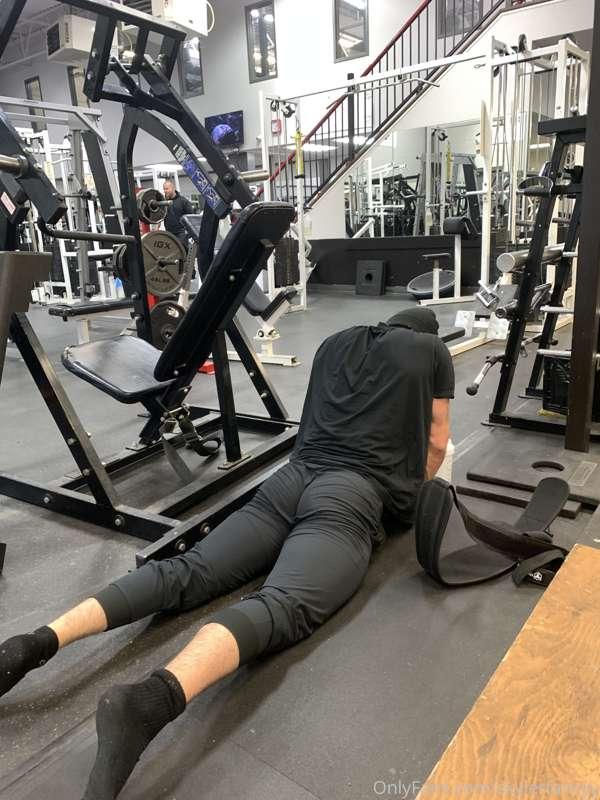 I’m stretching like this at your gym what do you do ?