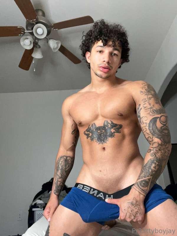Waiting for your request… let’s make it hot 😈