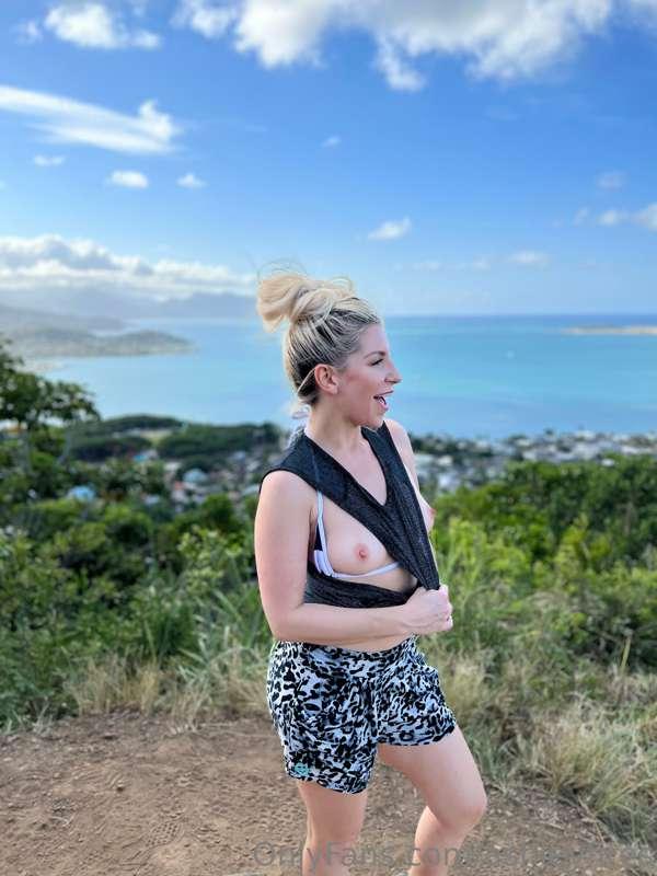 Would you go on a hike with me ?