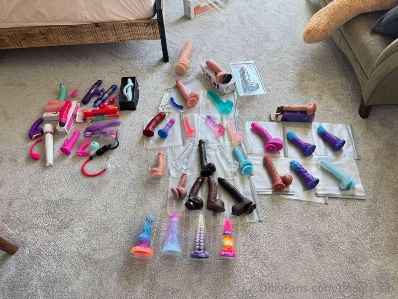 decisions, decisions... 🤔 DM me and tell me which toy you wa..