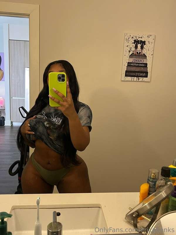 talk to me 💕