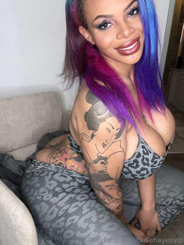 I'd rather sit on ur lap 😈