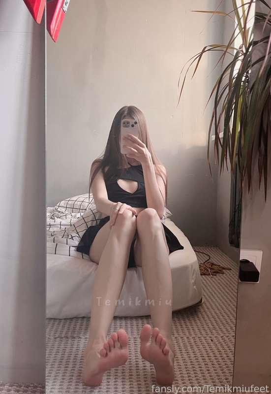 temikmiufeet image #3