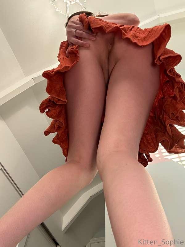 Wanna fuck my under my skirt, real discreet like? 🥵💦