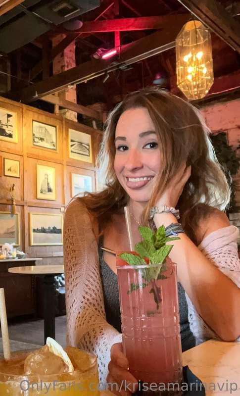 Happy Hour!!! 🥂