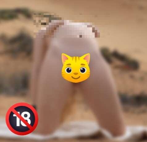 NUDE YOGA IN THE DESERT🧘‍♀️🔞