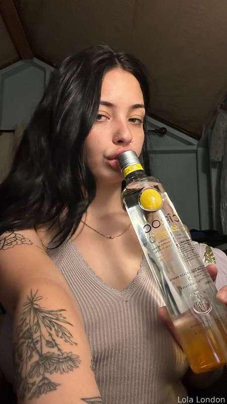 lolalondon image #1