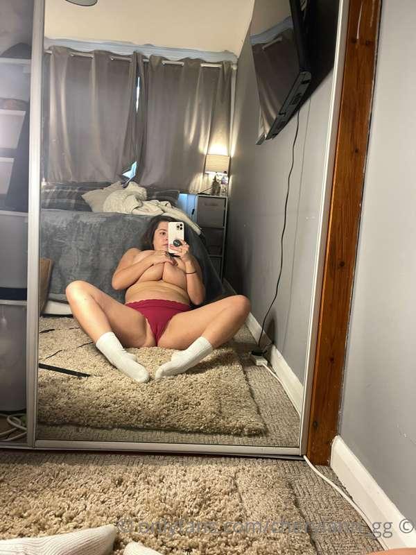 Don’t act like you’re not enjoying this... you’re hooked 💋