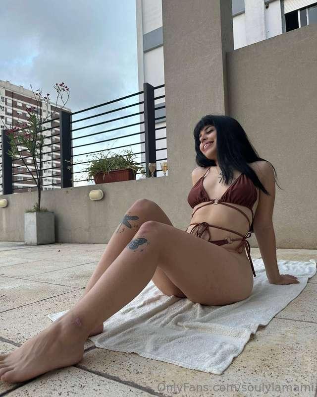 It's so hot in Buenos Aires... I wouldnt survive without poo..