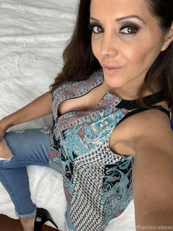 Come keep me company!