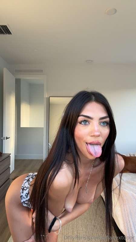 You taste so good daddy 😈💦