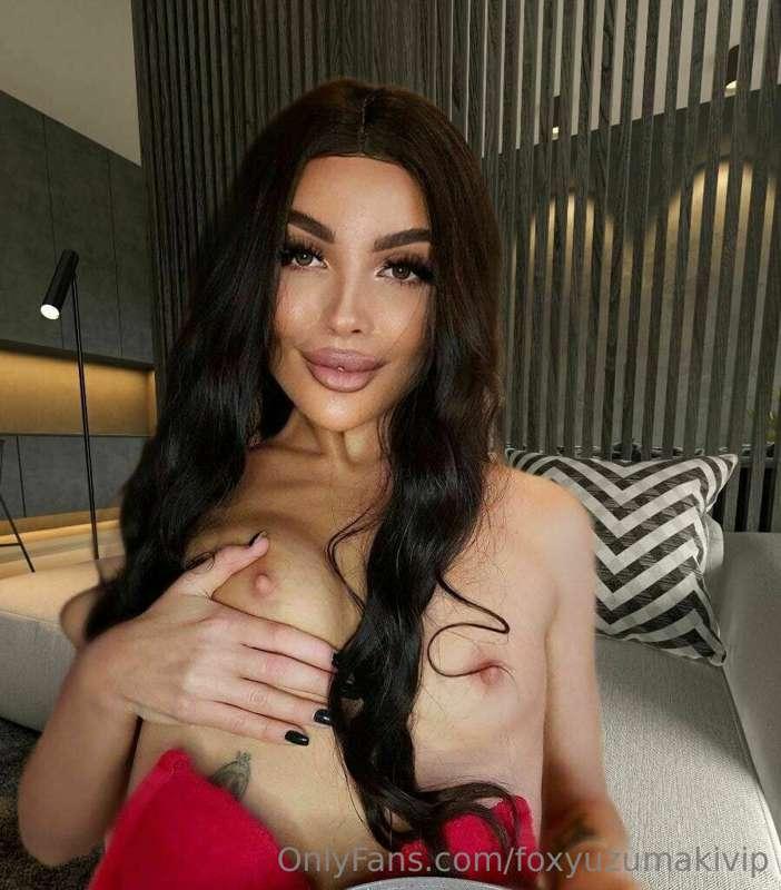 You never realized how much you need this dirty bitch😍💦, she..