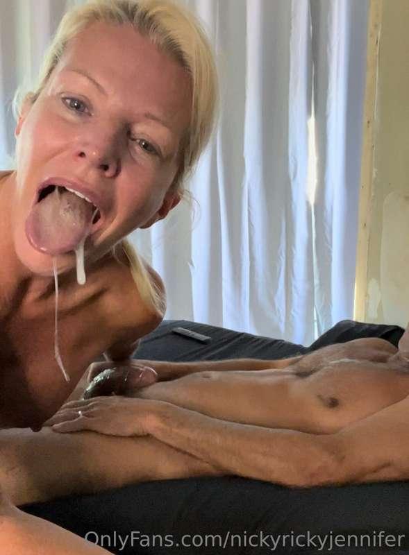 He fucked my face so good and filled my mouth with his massi..