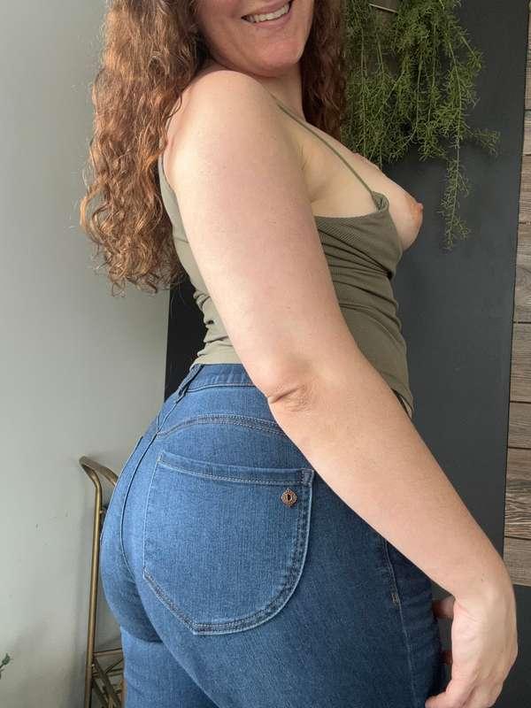 I’ve been so into jeans lately!!