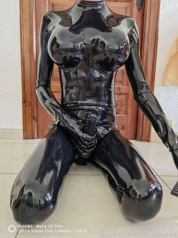 amandalatex image #12