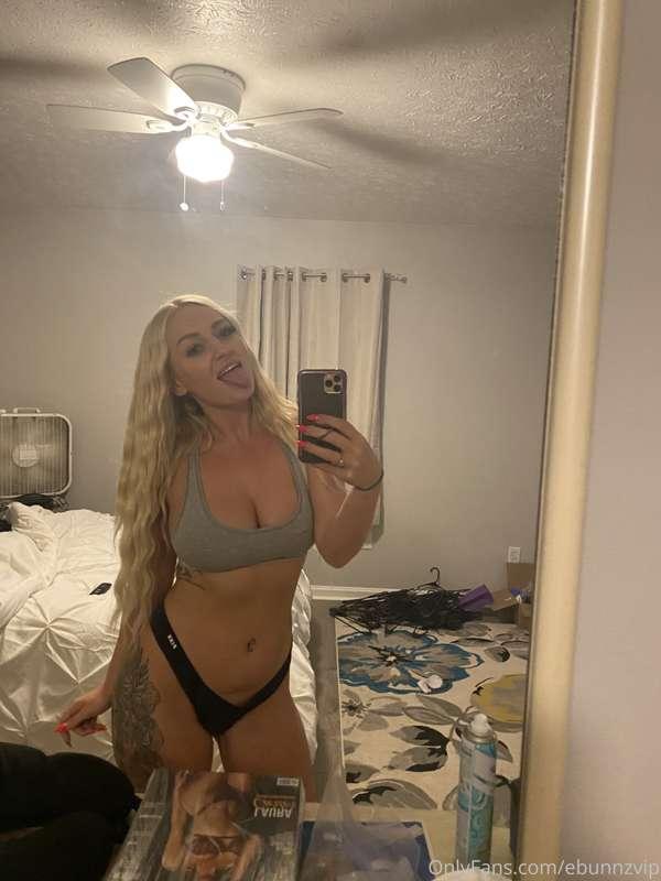 💋