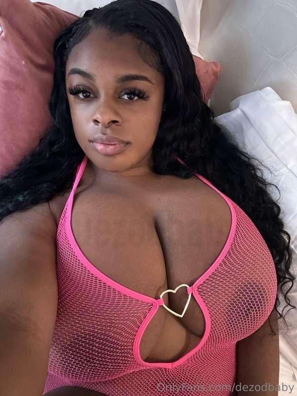 ⚜️HAPPY TITTY FUCK TUESDAY 💕