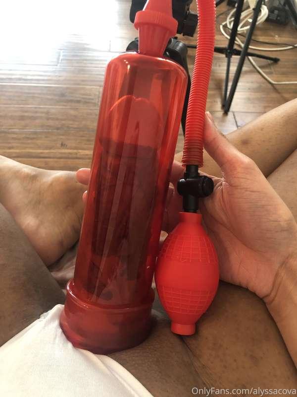 NEW TOY!!! Penis pump. 🥵🥵🥵How do you even use this thing? It..