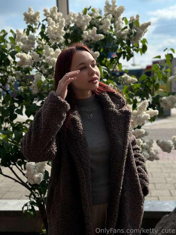 Every photo is a story and mine today is full of light, joy ..