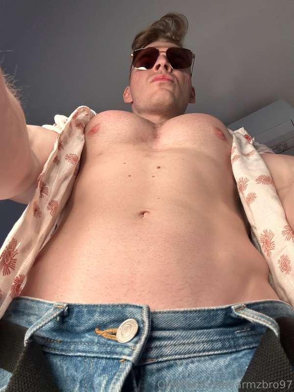 armzbro97 image #3