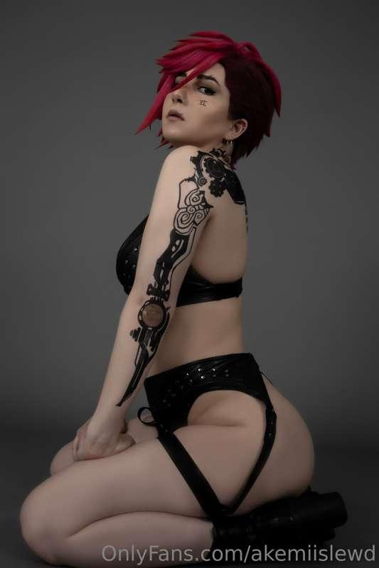 Lets get to know each other better on @kemiislewdvip