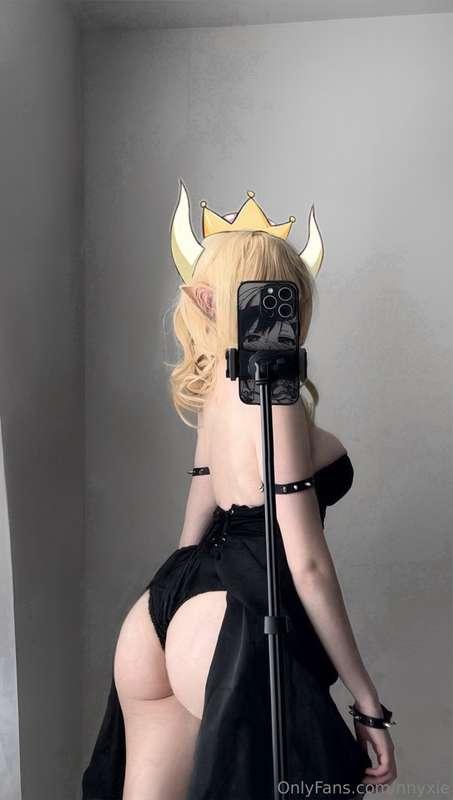 ~ bowsette nsfw set drops tmrw🖤🖤my surprise is also coming o..