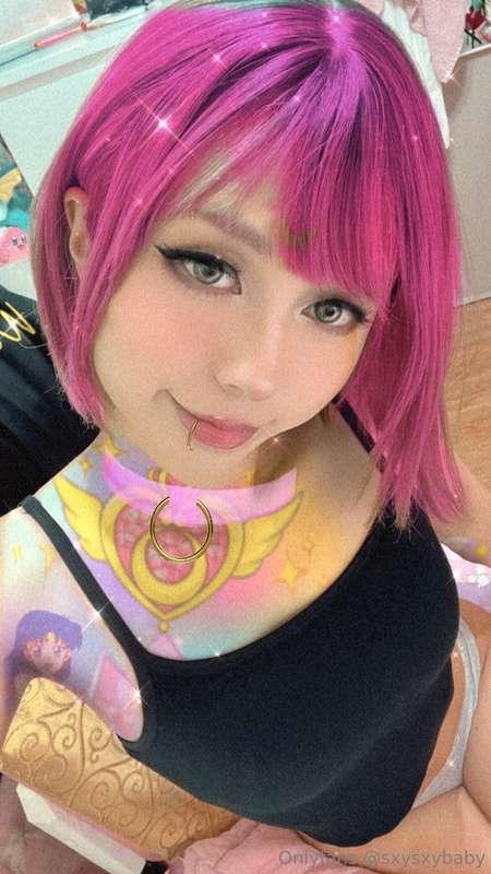 Pink hair don’t care ?