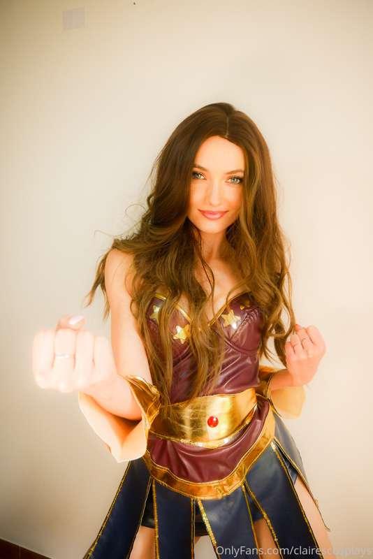 Ever fucked Wonder Woman? 😸