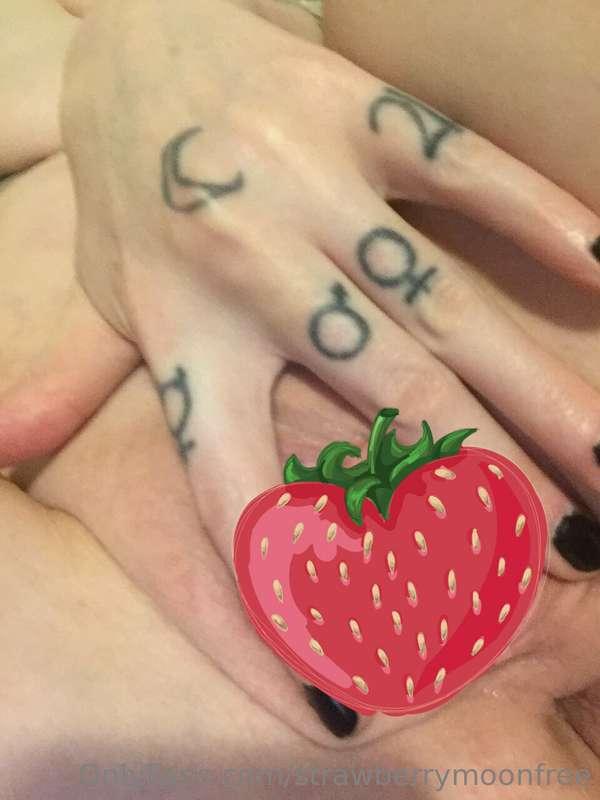 Wanna taste my strawberry. Uncensored content on my Virgo vi..